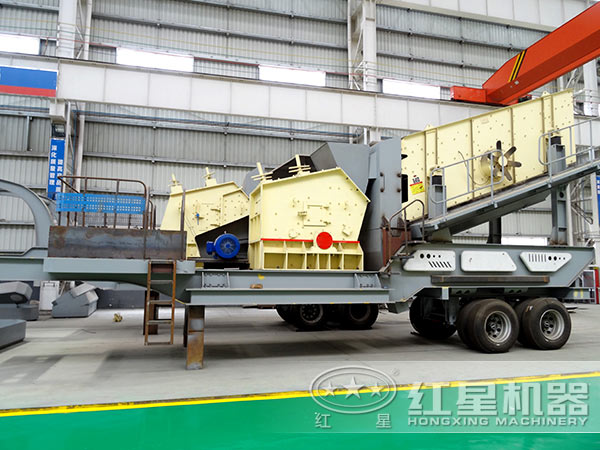 車載移動破碎機生產車間，搭載反擊式破碎機