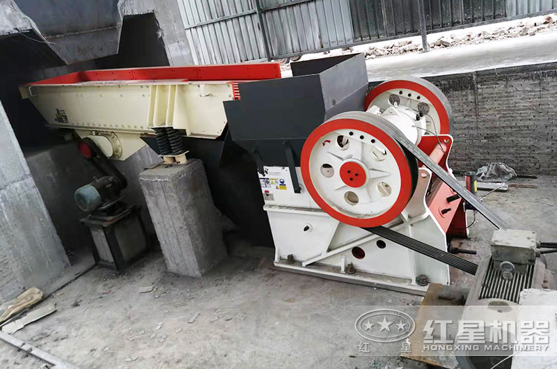 時產(chǎn)400噸石料生產(chǎn)線 時產(chǎn)400噸石料生產(chǎn)線