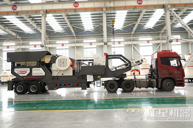 移動粉絲機配置鄂破，搭載車頭直接行走