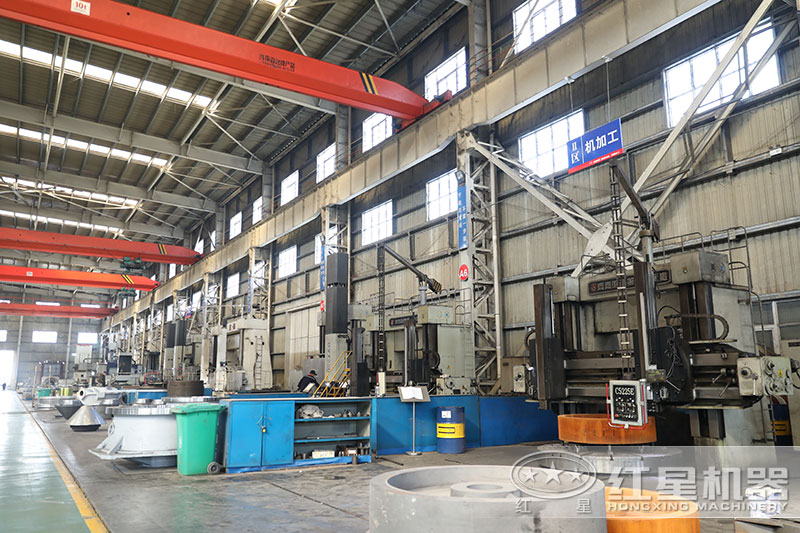 紅星機(jī)器生產(chǎn)車(chē)間實(shí)拍 紅星機(jī)器生產(chǎn)車(chē)間實(shí)拍